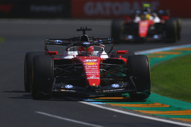 Leclerc marca el ritmo y Ferrari firma un doblete en la primera práctica del GP de Australia