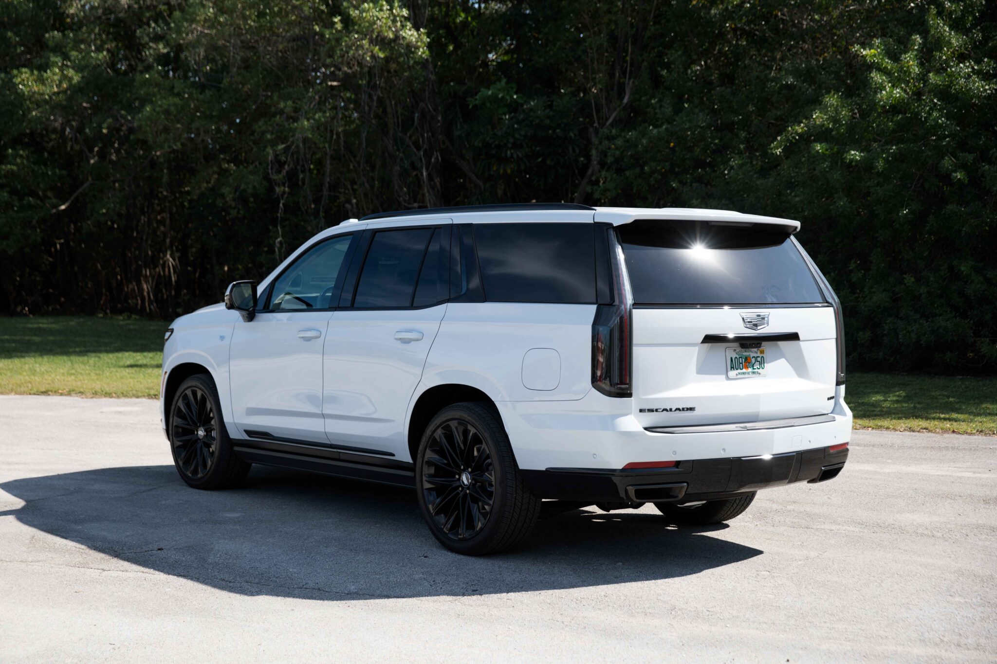 2026 Cadillac Escalade Platinum Sport AWD - ¿El SUV de lujo definitivo?