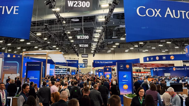 Cox Automotive adquiere Fullpath para reforzar su ecosistema de datos
