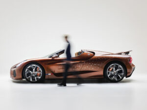 Bugatti crea un W16 Mistral único inspirado en “Le Retour du Jeune Prince”