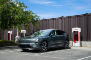 Volvo amplía el acceso a los Supercargadores de Tesla en Europa y Asia-Pacífico