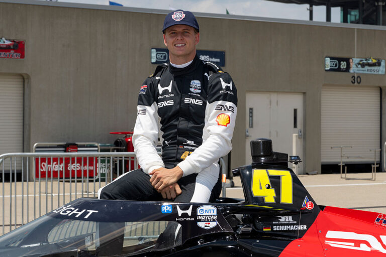 Schumacher elegido Novato del Año en las 500 Millas de Indianápolis