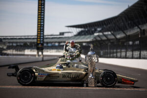 ¿Cuánto ganó Felix Rosenqvist tras conquistar las 500 Millas de Indianápolis?