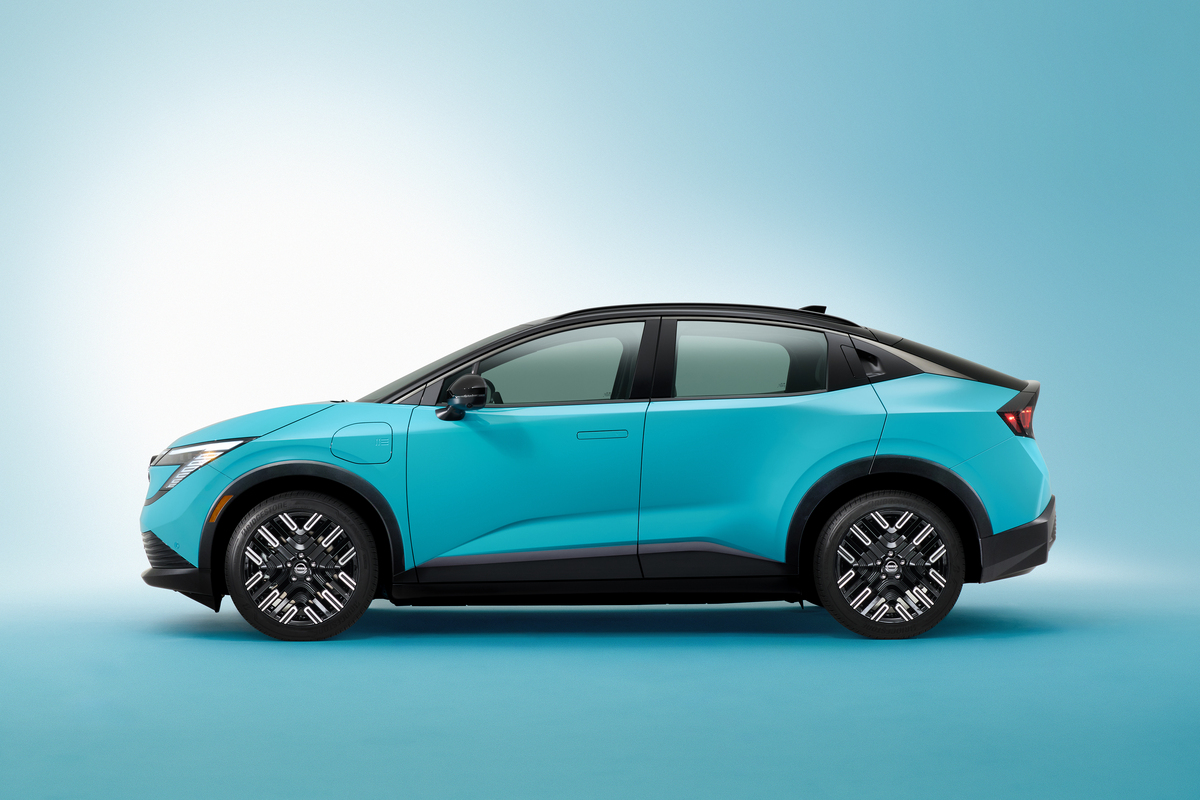 Nissan Leaf Platinum 2026 hatchback eléctrico