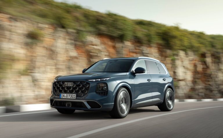 Audi prepara la llegada de la tercera generación del Q7 y del nuevo SQ7 V8 para finales de año
