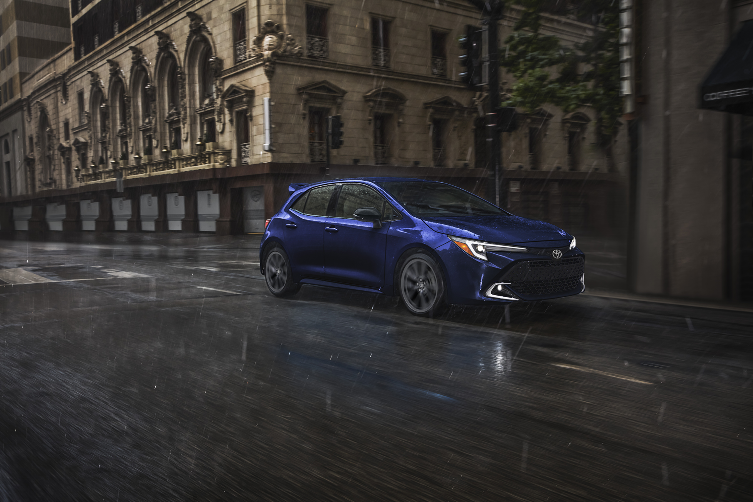 Toyota Corolla Hatchback 2027: más tecnología, diseño renovado y espíritu deportivo
