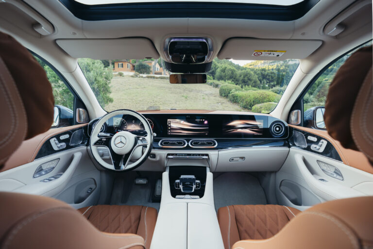 Mercedes-Maybach GLS 680: más lujo, tecnología y refinamiento para el SUV insignia de la marca