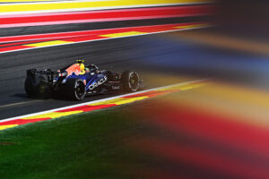 Mekies destacó el progreso de Red Bull tras el GP de Bélgica y elogia la actuación de Hadjar
