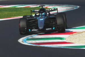 Russell marca el territorio en Monza y Verstappen enciende las alarmas: “Parece que conduzco sobre hielo”