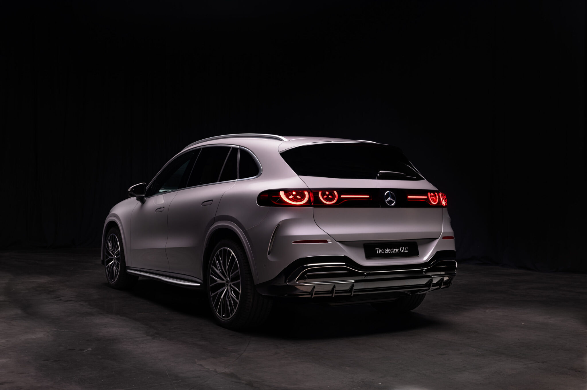 Mercedes convierte al GLC en su nuevo laboratorio eléctrico: IA, 483 CV y una computadora sobre ruedas