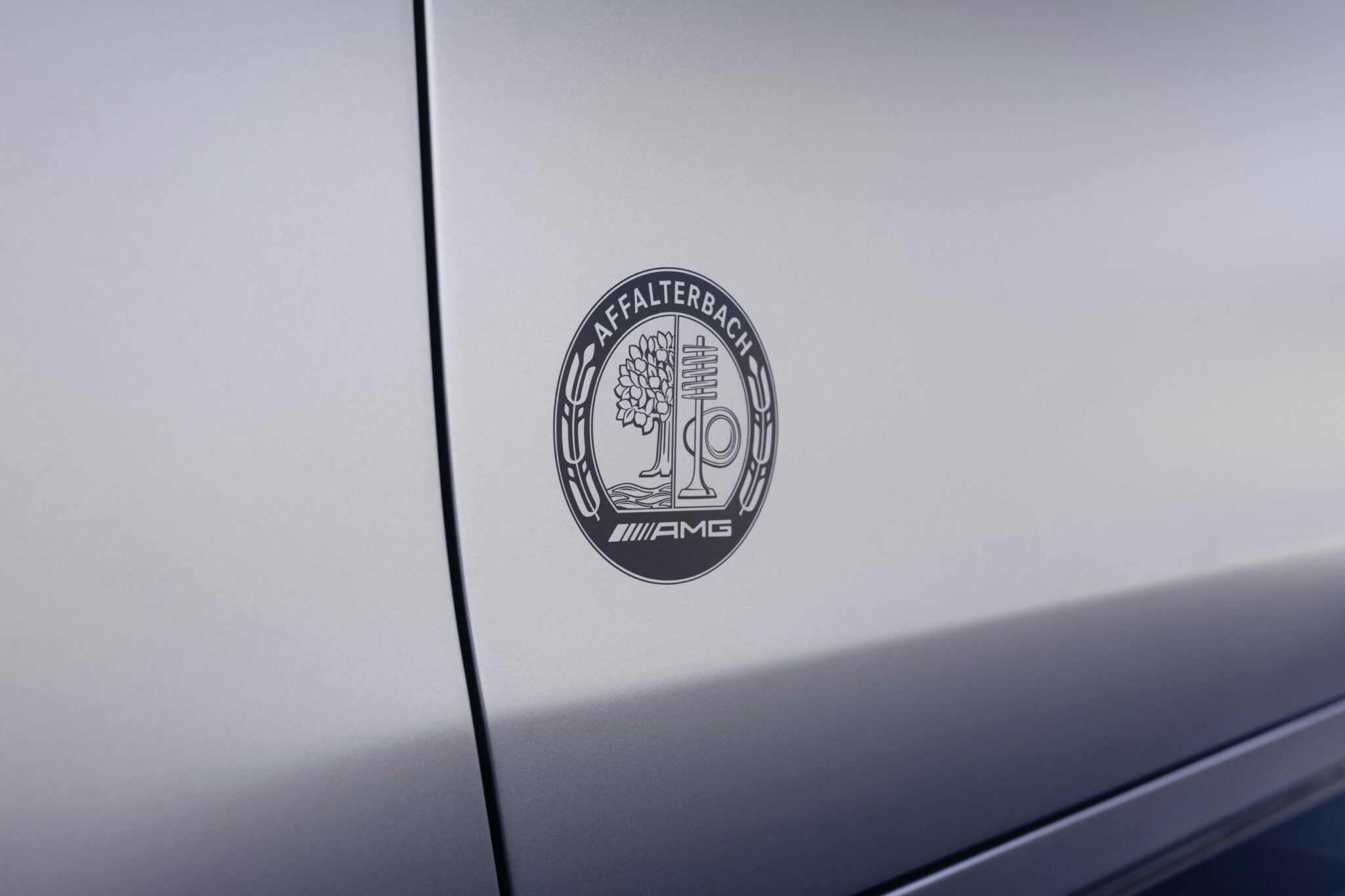 Mercedes-AMG CLE 646 Spezialanfertigung: un exclusivo V8 de 637 CV pensado para la pista
