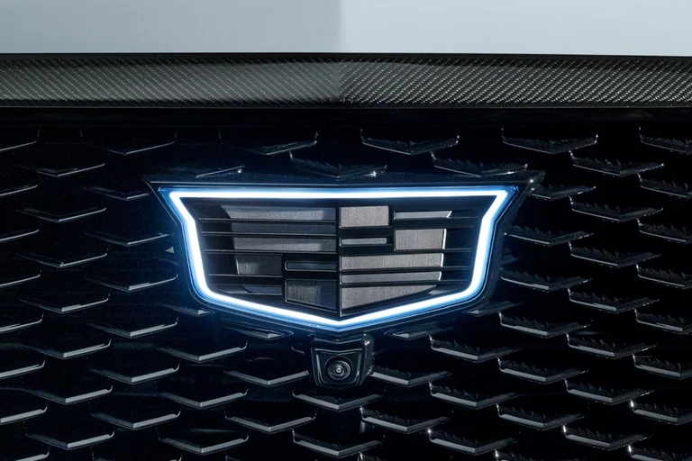 Cadillac Escalade-V 2027: edición de colección por los 125 años de la marca, limitada a 252 unidades