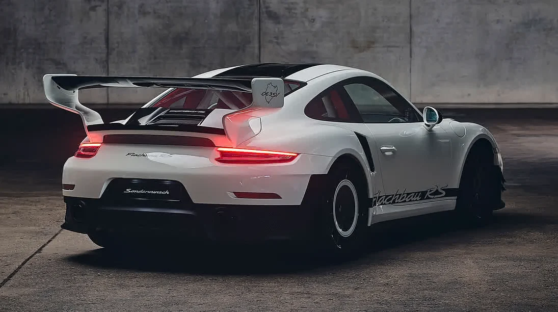 Porsche apuesta por la exclusividad: 15 proyectos especiales cuestan hasta 15 millones de dólares