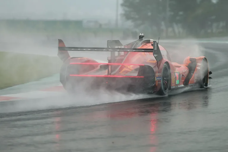 Michelin presenta un nuevo neumático de lluvia para los Hypercar y GTP