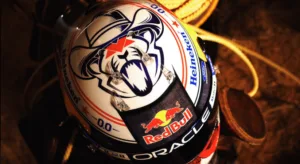 Max Verstappen presenta un casco especial y Red Bull apuesta por el blanco para el GP de Estados Unidos