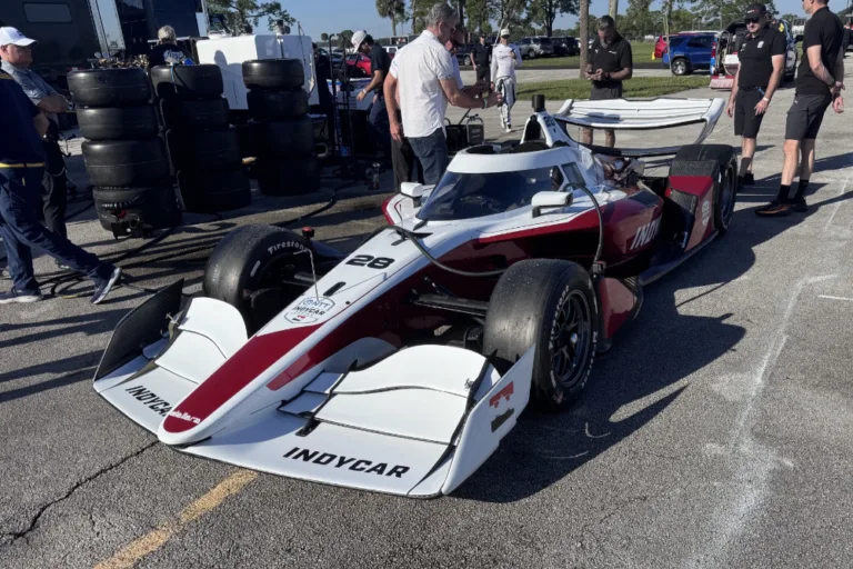 IndyCar 2028: Palou y Rossi continúan las pruebas del nuevo Dallara en Sebring