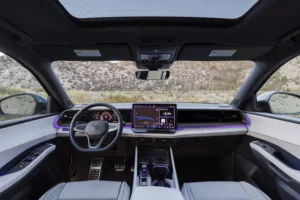 Cabina del Volkswagen Atlas 2027 vista desde la segunda fila